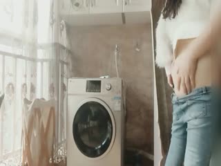 亲切的家政妇电影-久久国产中文-成人AV