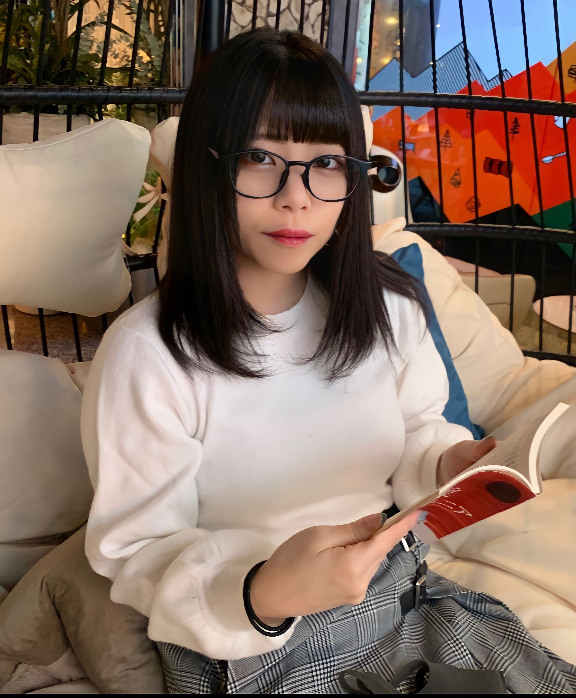 久久精品亚洲国产-精品视频入口-成人AV