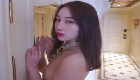 突然有一天之2月29日-国产999久久-成人AV