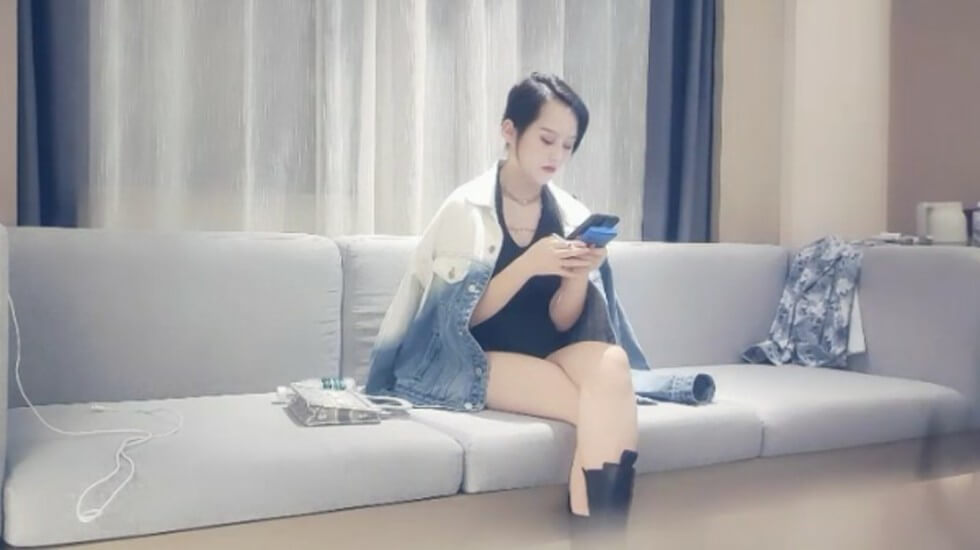 一边吃奶一边做边爱视频免费看-精品久久av-成人AV