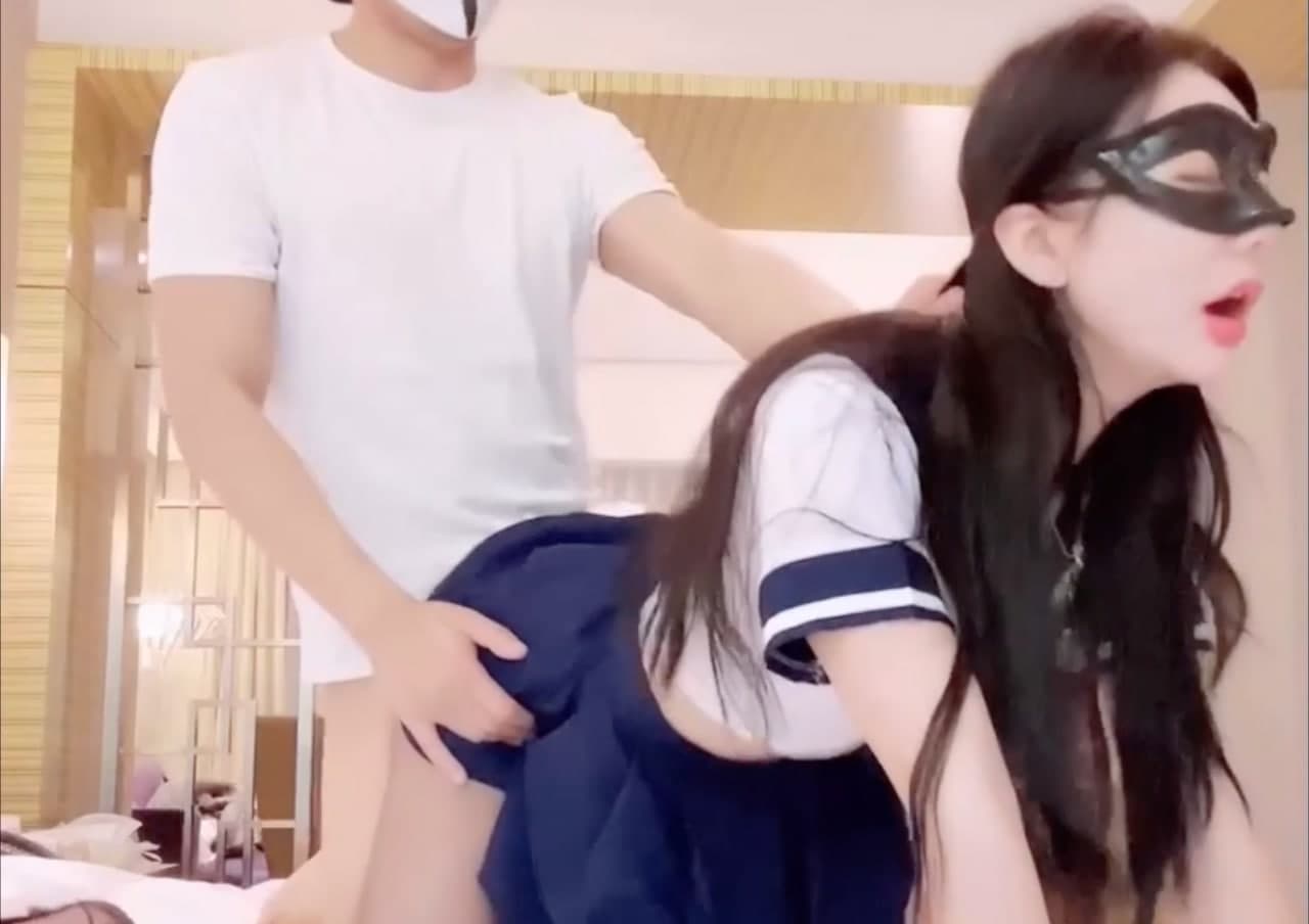 91精选-偷拍一区二区-成人AV