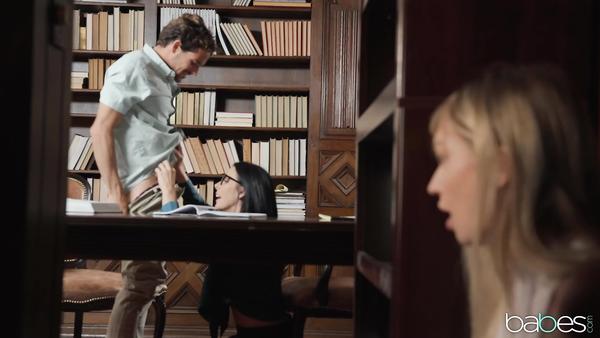 上床吃奶干人视频-免费午夜拔丝袜www在线看-成人AV