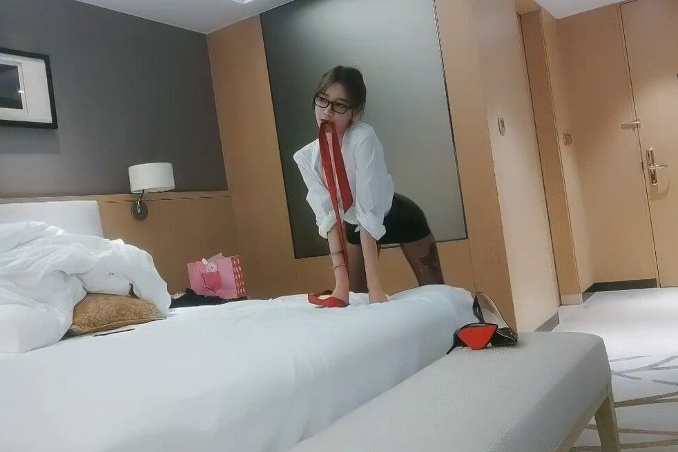 hdxxxxx少妇勾搭老头-国产精品成人久久久-成人AV