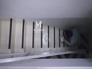 丰满大女人肏爆-国产a级一区二区-成人AV