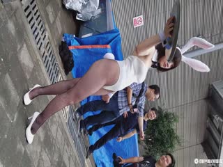 女主播与老汉户外啪啪-亚洲永久在线-成人AV