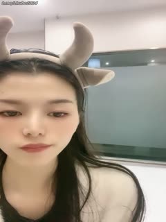 张筱雨大荫蒂毛茸茸-国产精品久久久久久久岛一牛影视-成人AV